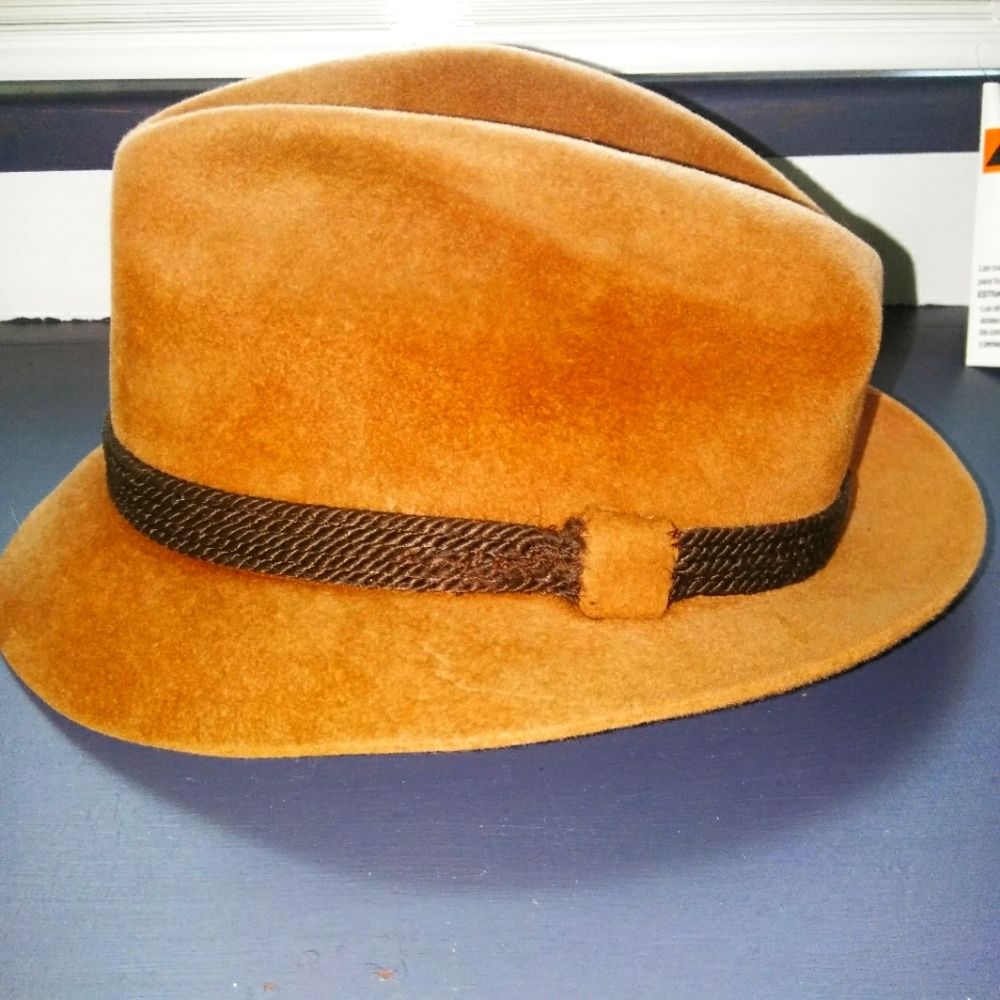 Vintage Doing New York Fedora size 7-1/4